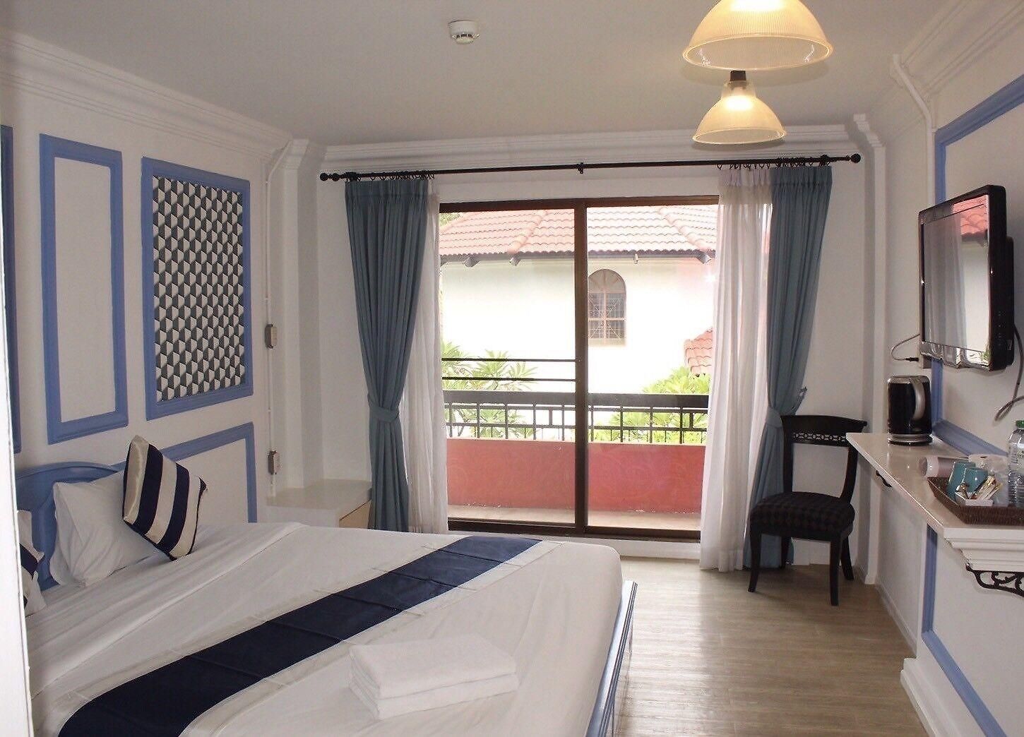 Kudos Boutique Hotel 4*