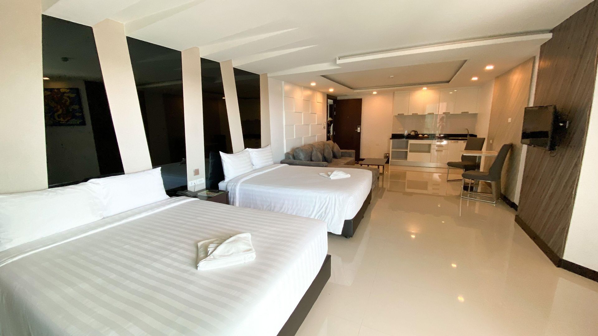 Vareena Palace Pattaya