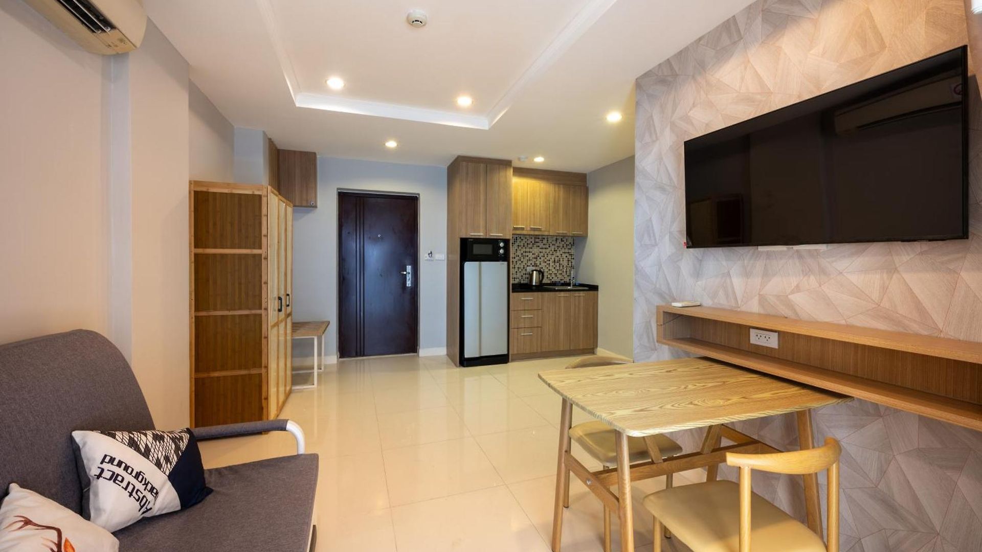 New Nordic Trend 3 By Apartwell อพาร์ตโฮเทล Pattaya