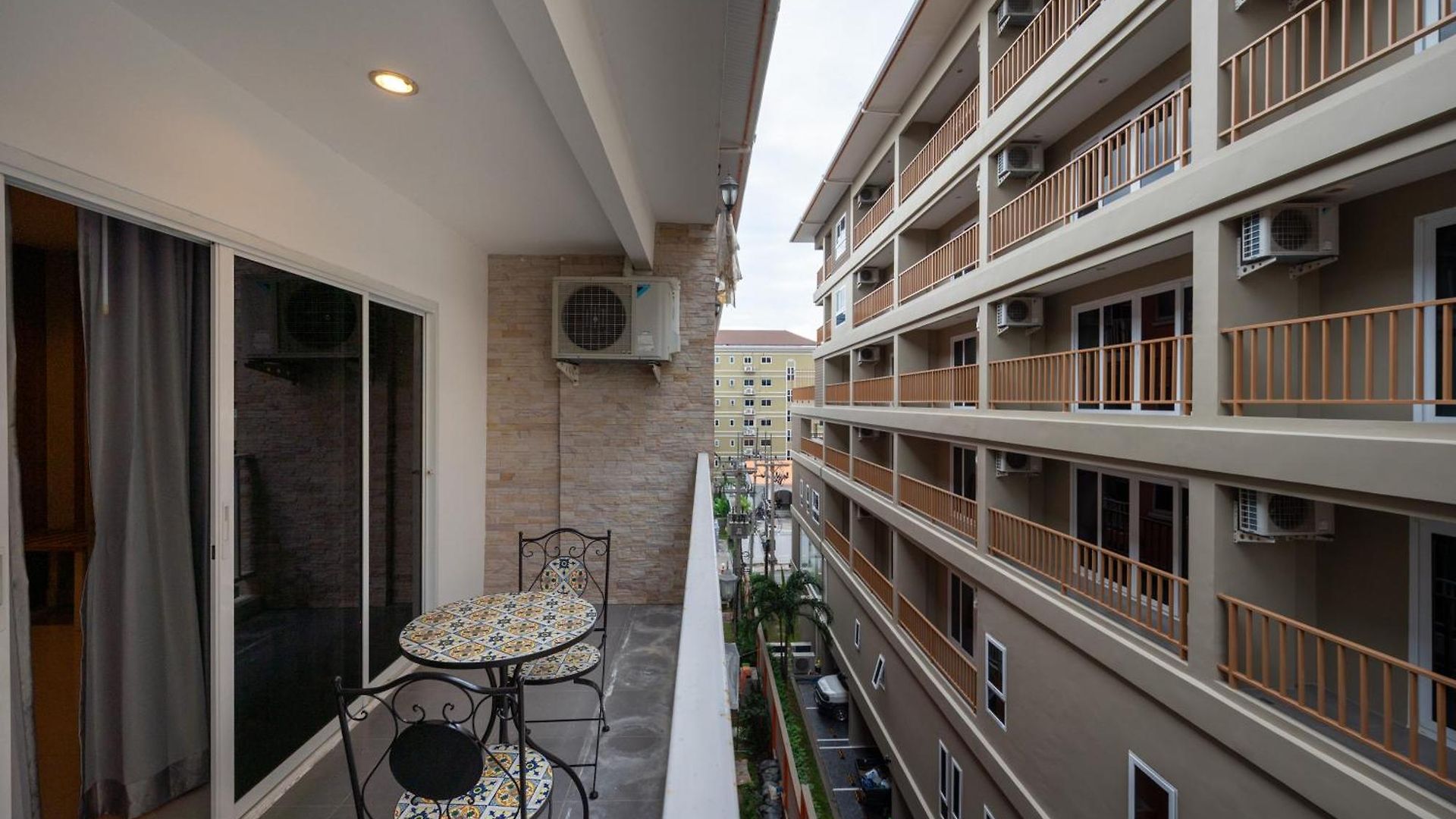 New Nordic Trend 1 By Apartwell โรงแรม Pattaya