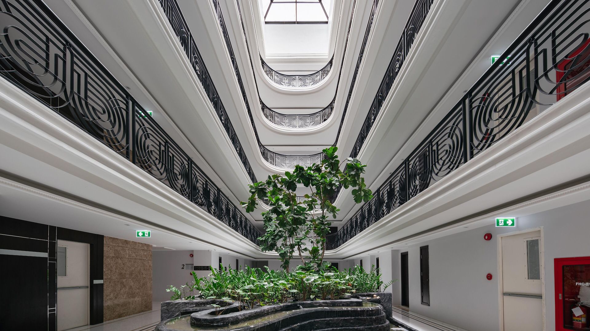 โรงแรม Sirin Exclusive And