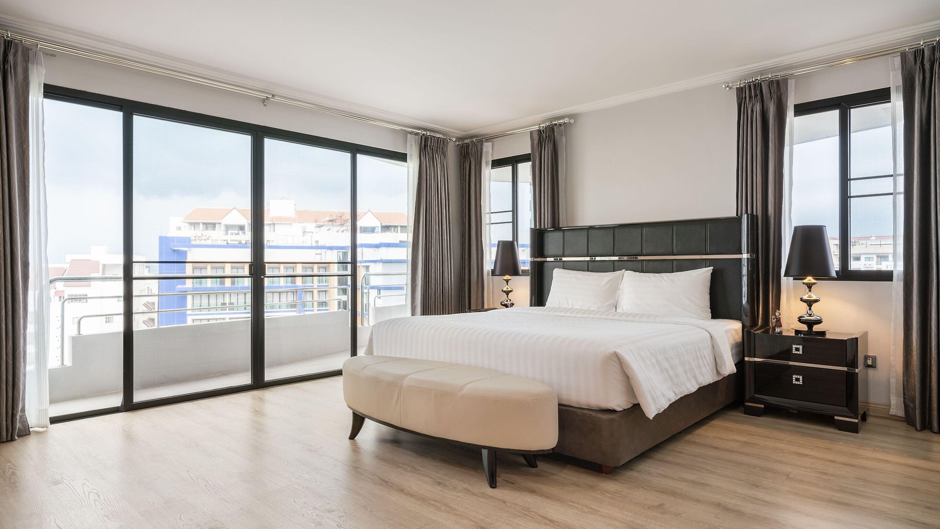 Sirin Exclusive And โรงแรม 4*