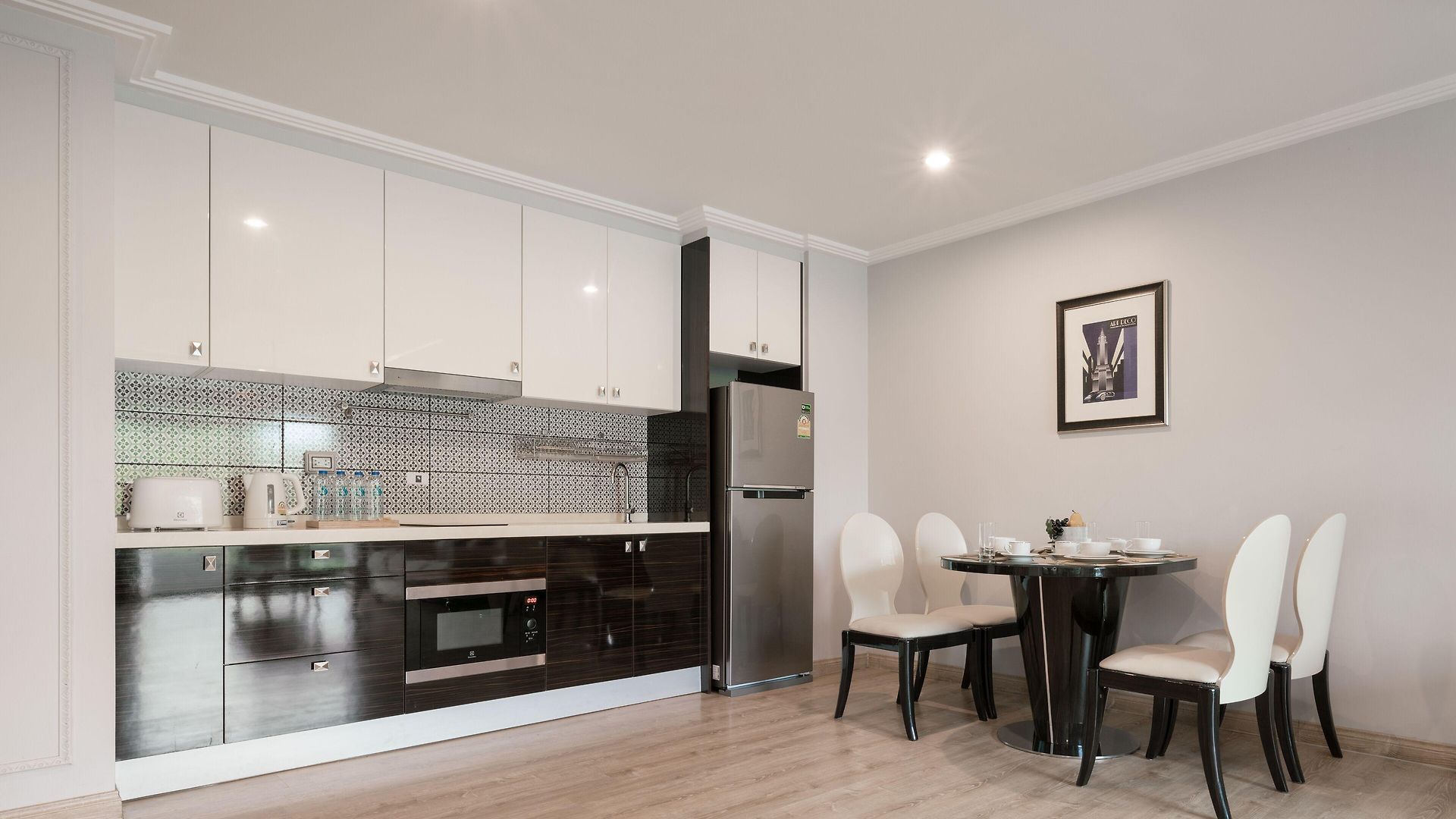 Sirin Exclusive And โรงแรม 4*
