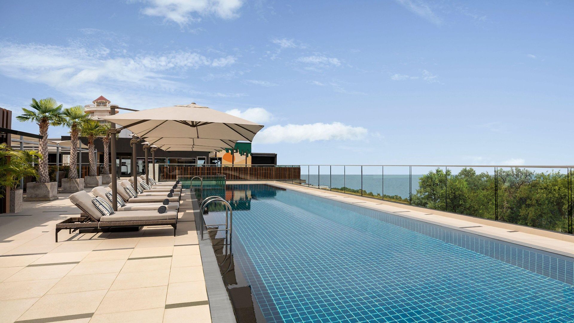 Courtyard By Marriott North Hotel 5*