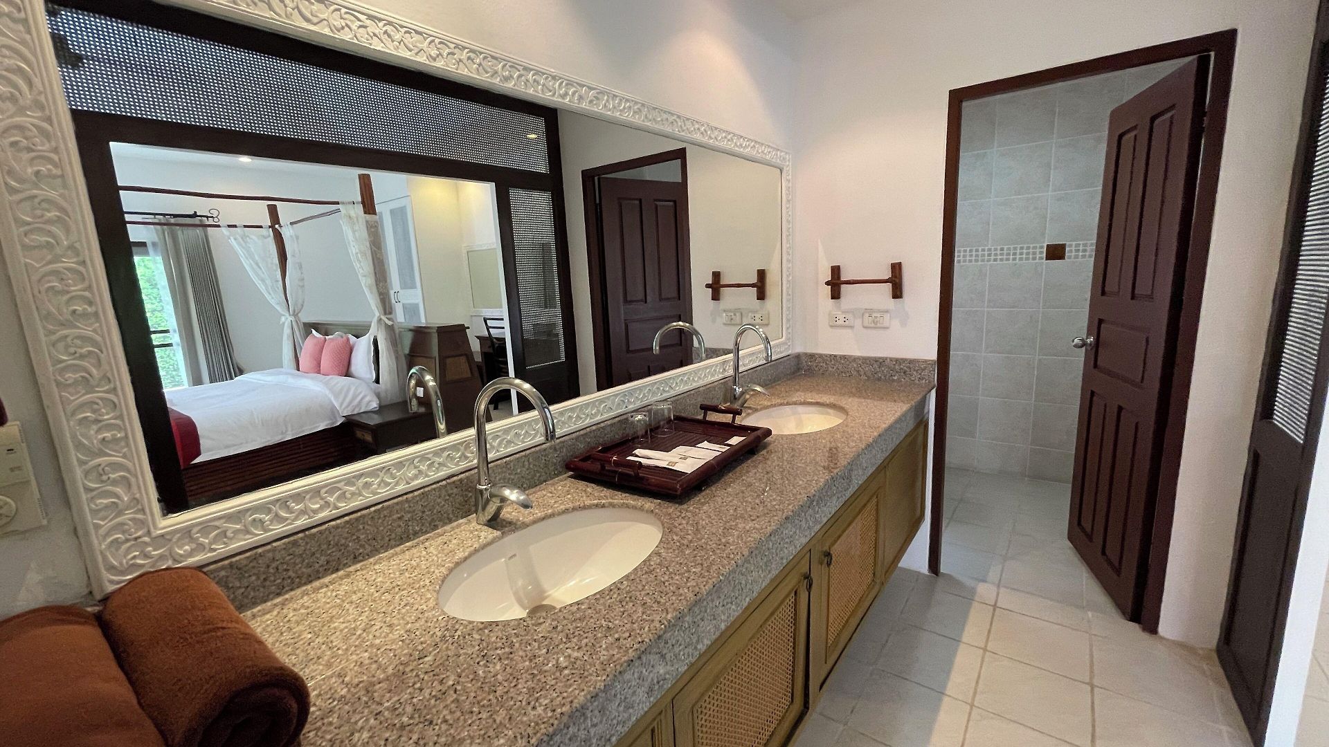 โรงแรม Raya Private Pool