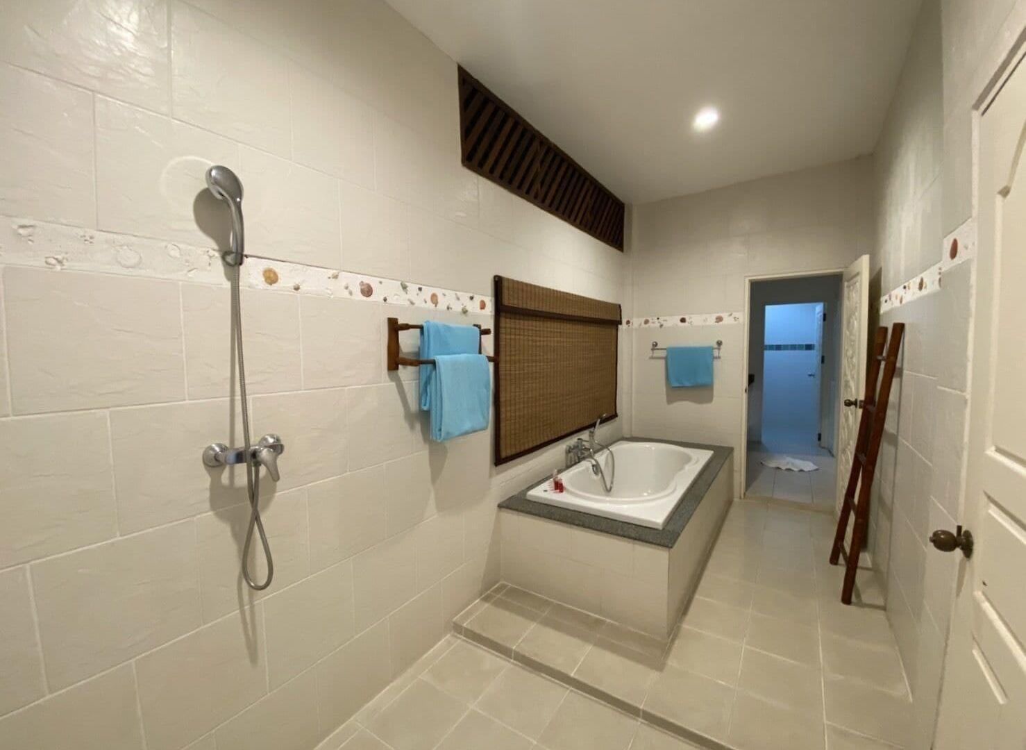 Raya Private Pool