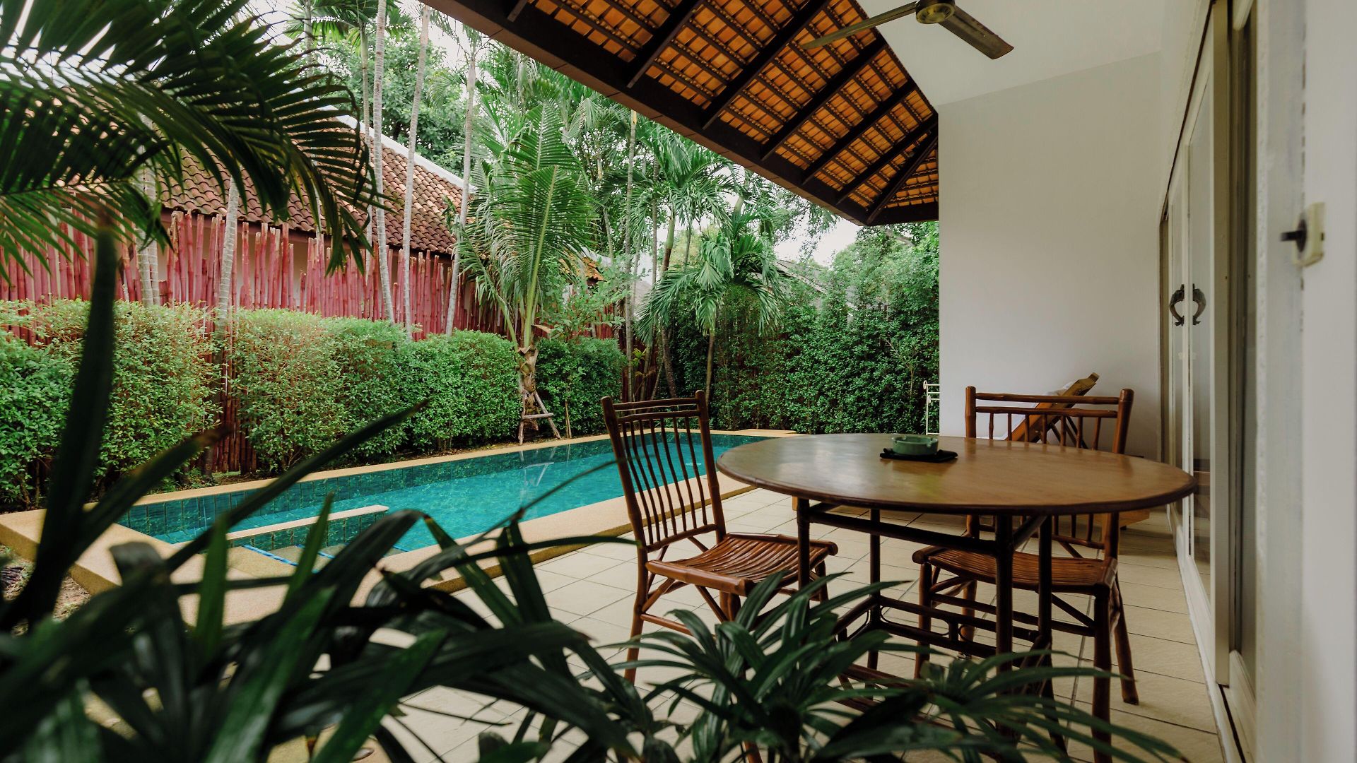 Raya Private Pool โรงแรม *
