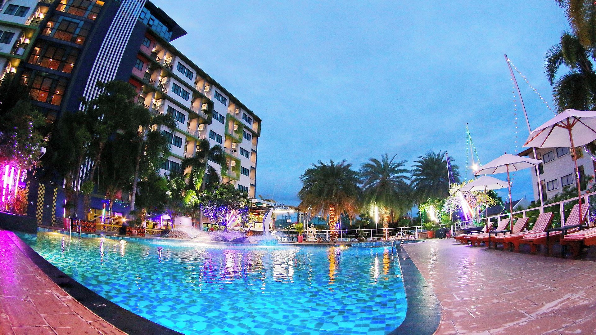 Hotel Arthitaya Nature & Lakkhana Poolside Pattaya