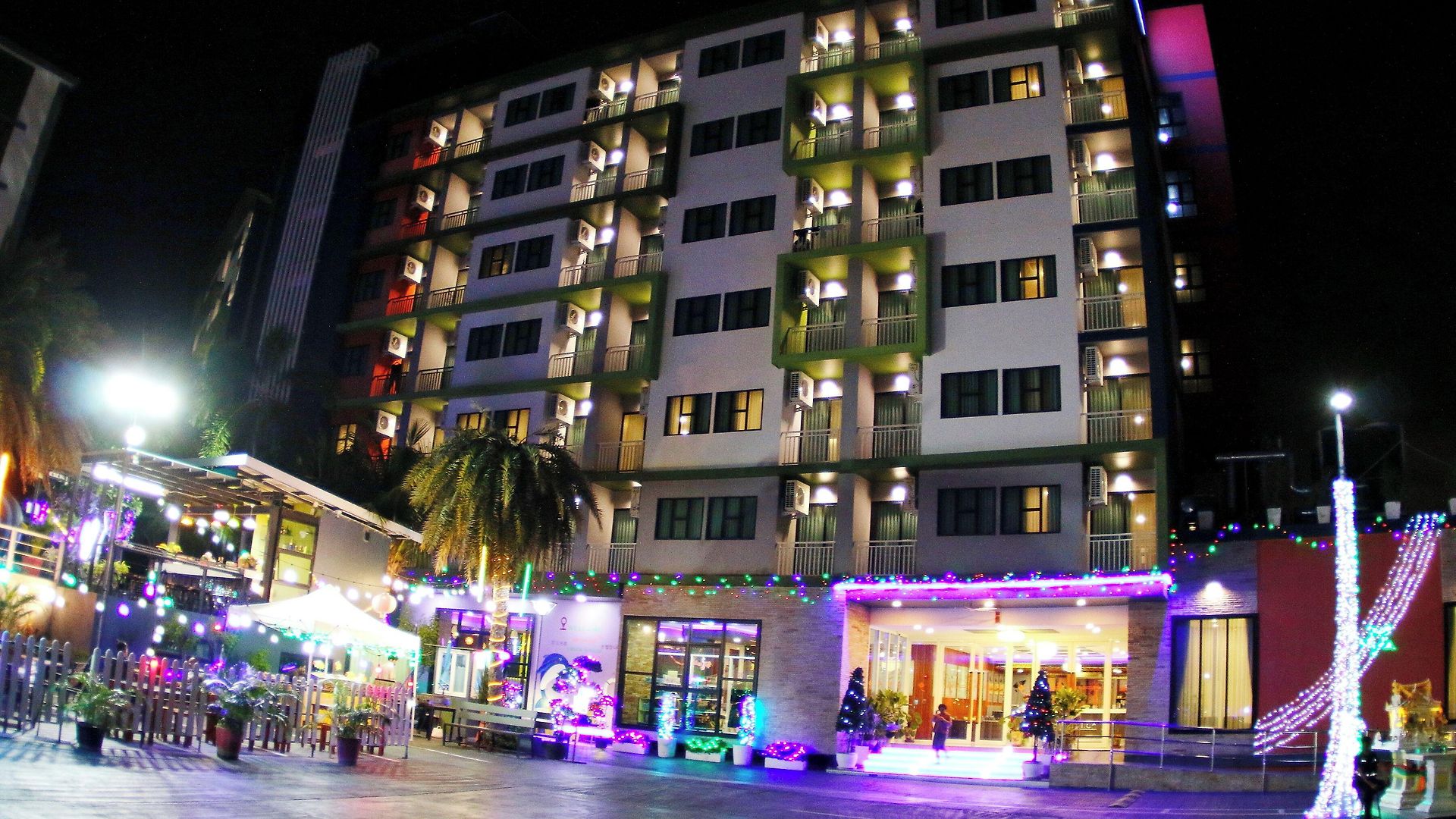 Arthitaya Nature & Lakkhana Poolside Hotel Pattaya