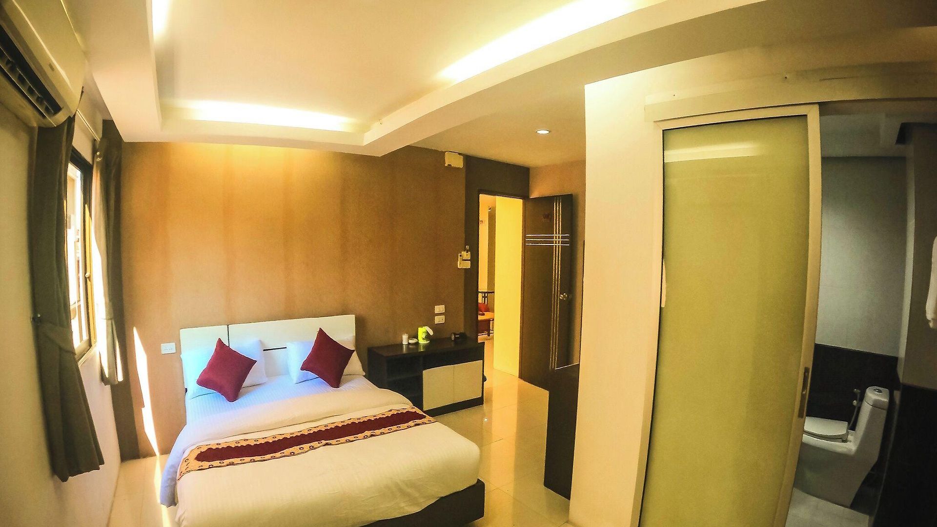 Siamese Serenity Stays-pattaya