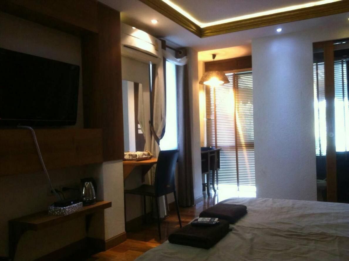 Dolphinplace 4*