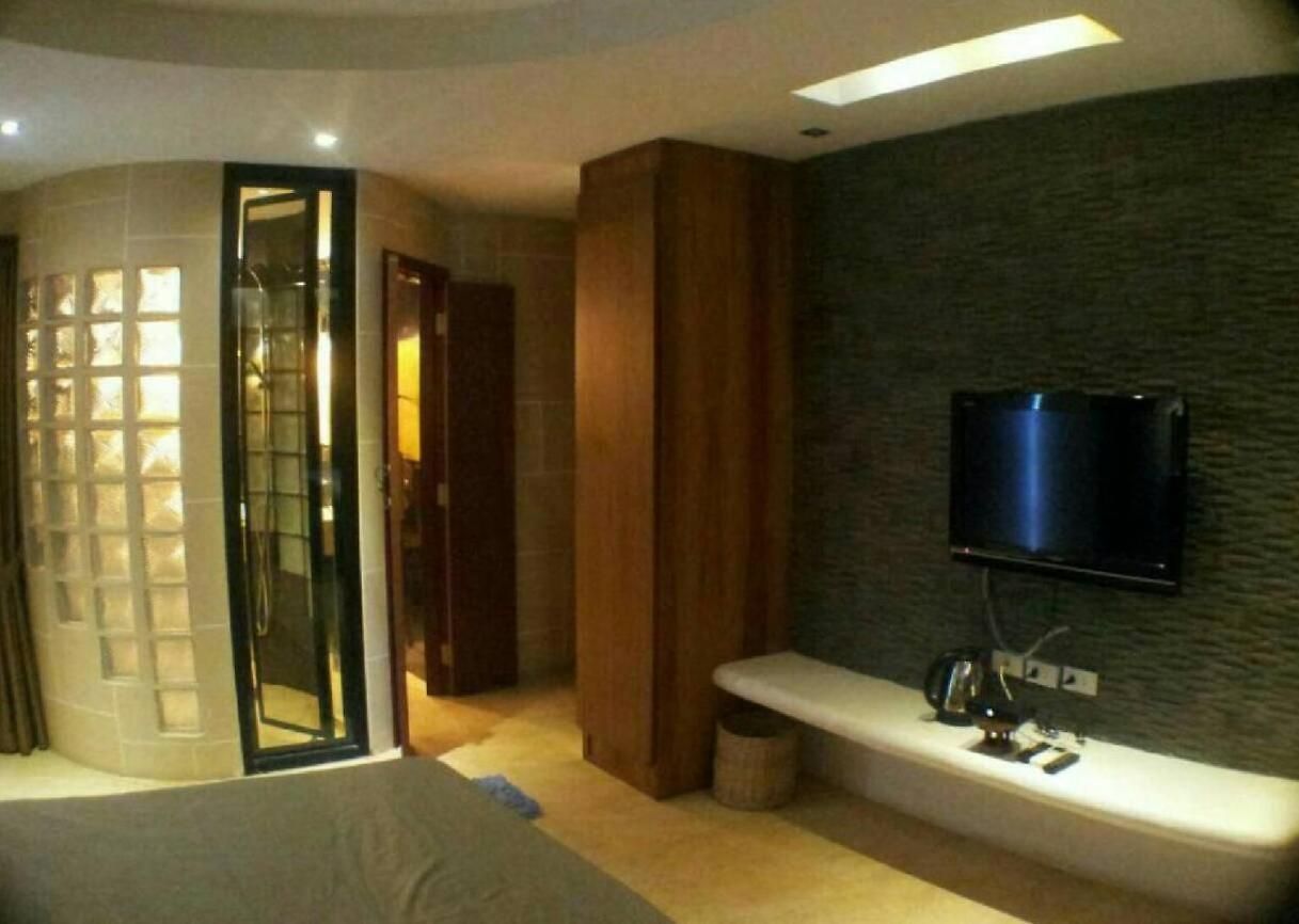 Dolphinplace โรงแรม