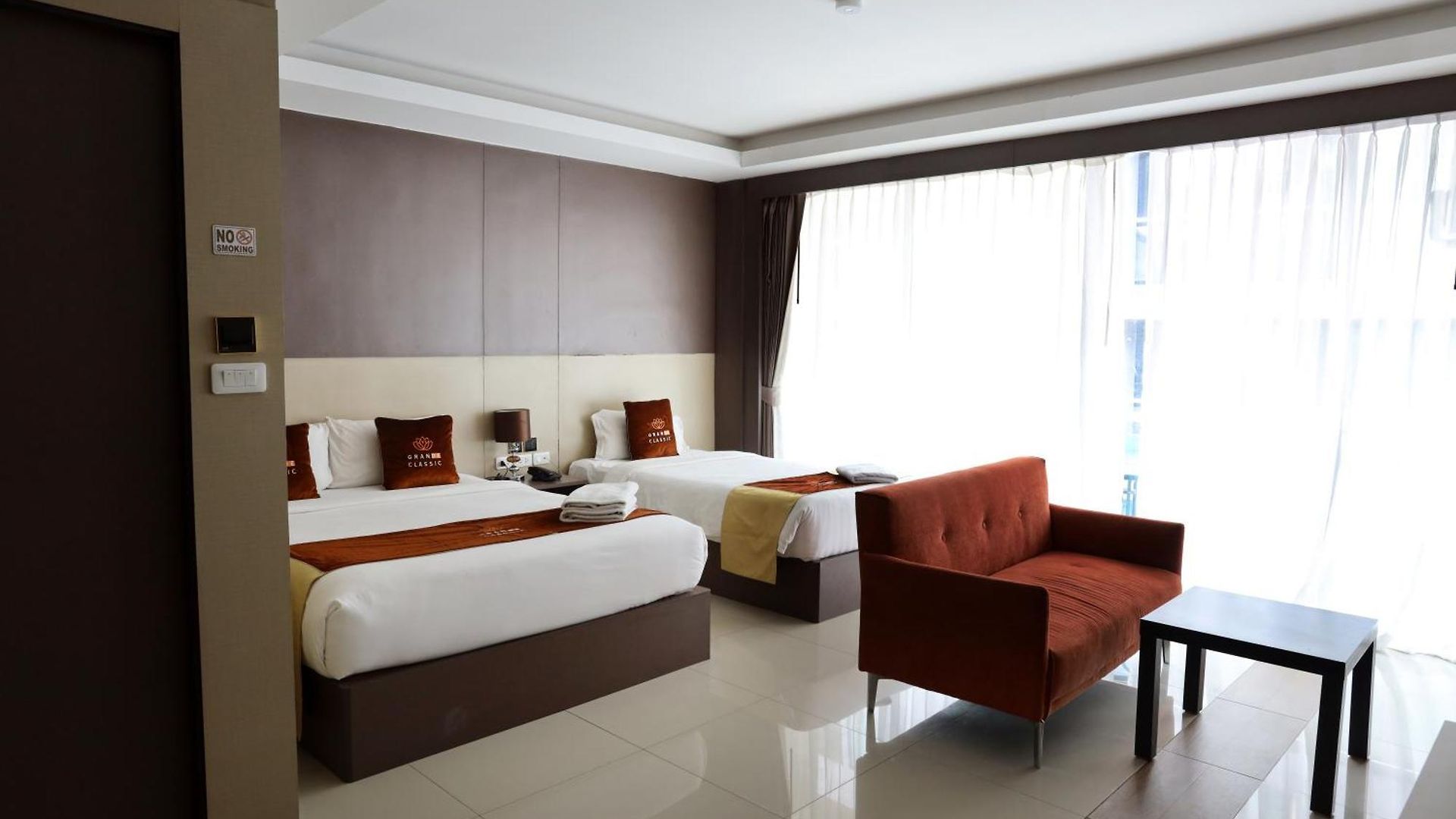 โรงแรม Grande Classic