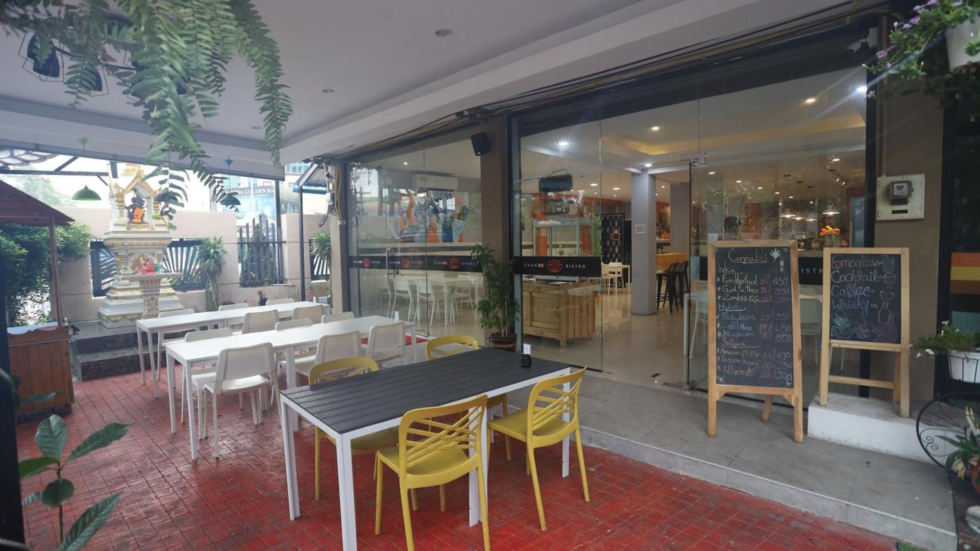 โรงแรม Grande Classic 3*