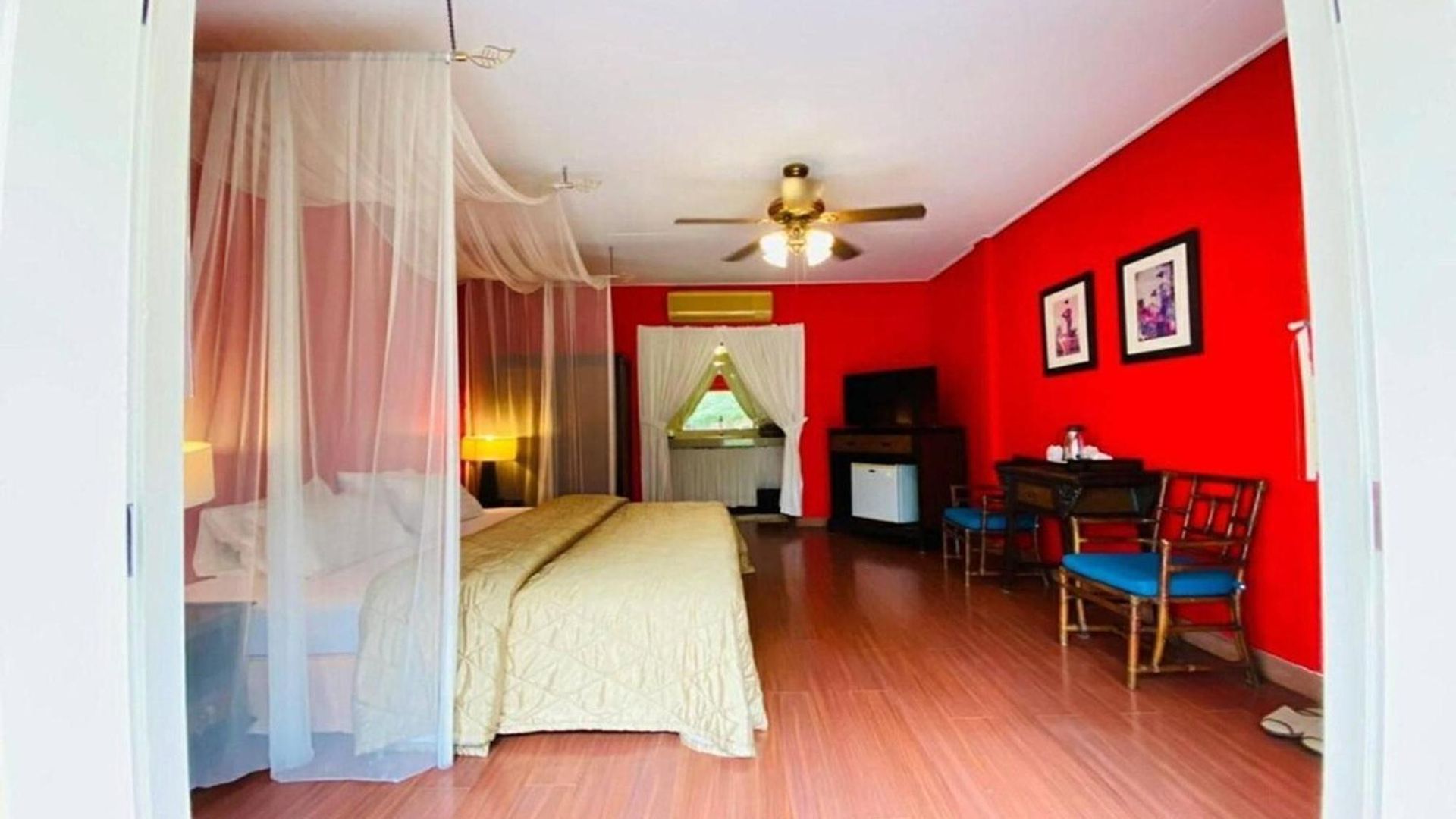 โรงแรม Safari Riviera