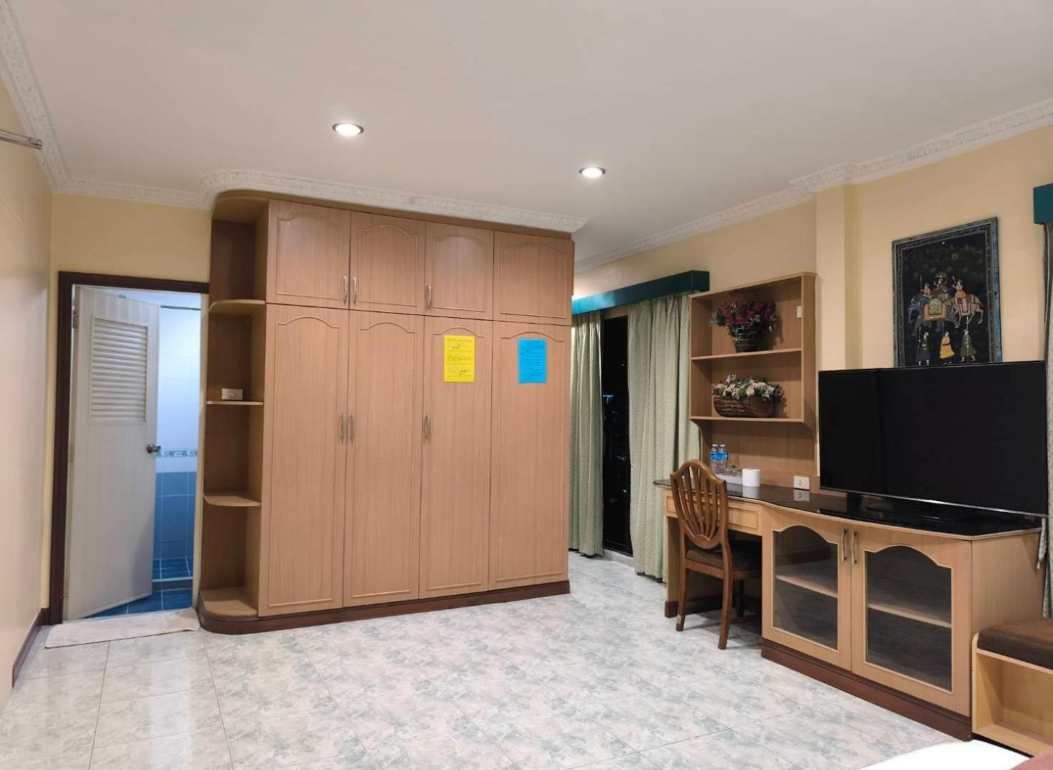 La Casa South โรงแรม 3*