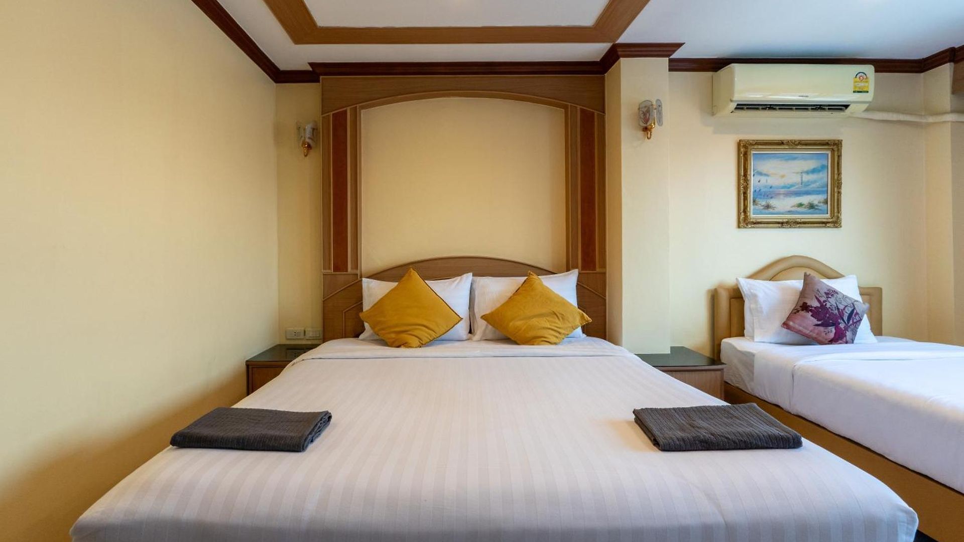 La Casa South โรงแรม Pattaya