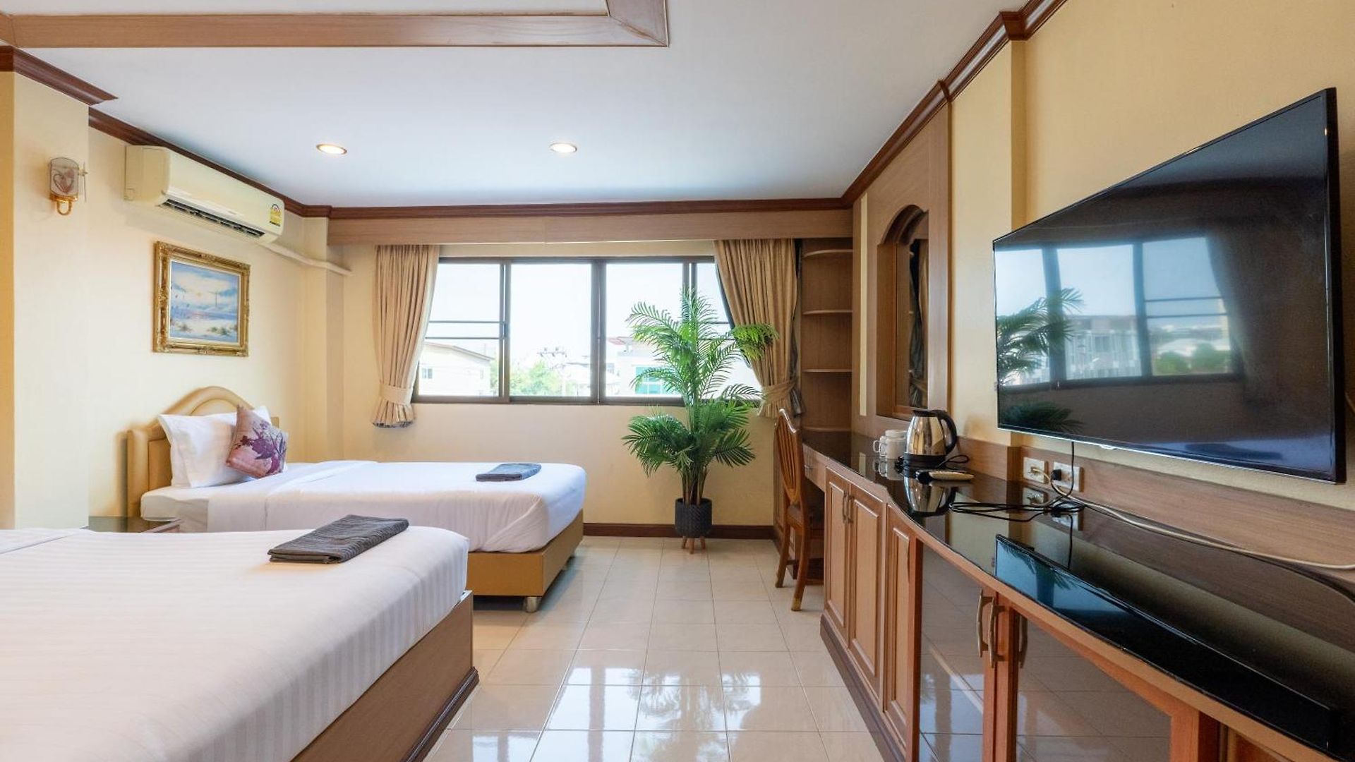 La Casa South โรงแรม