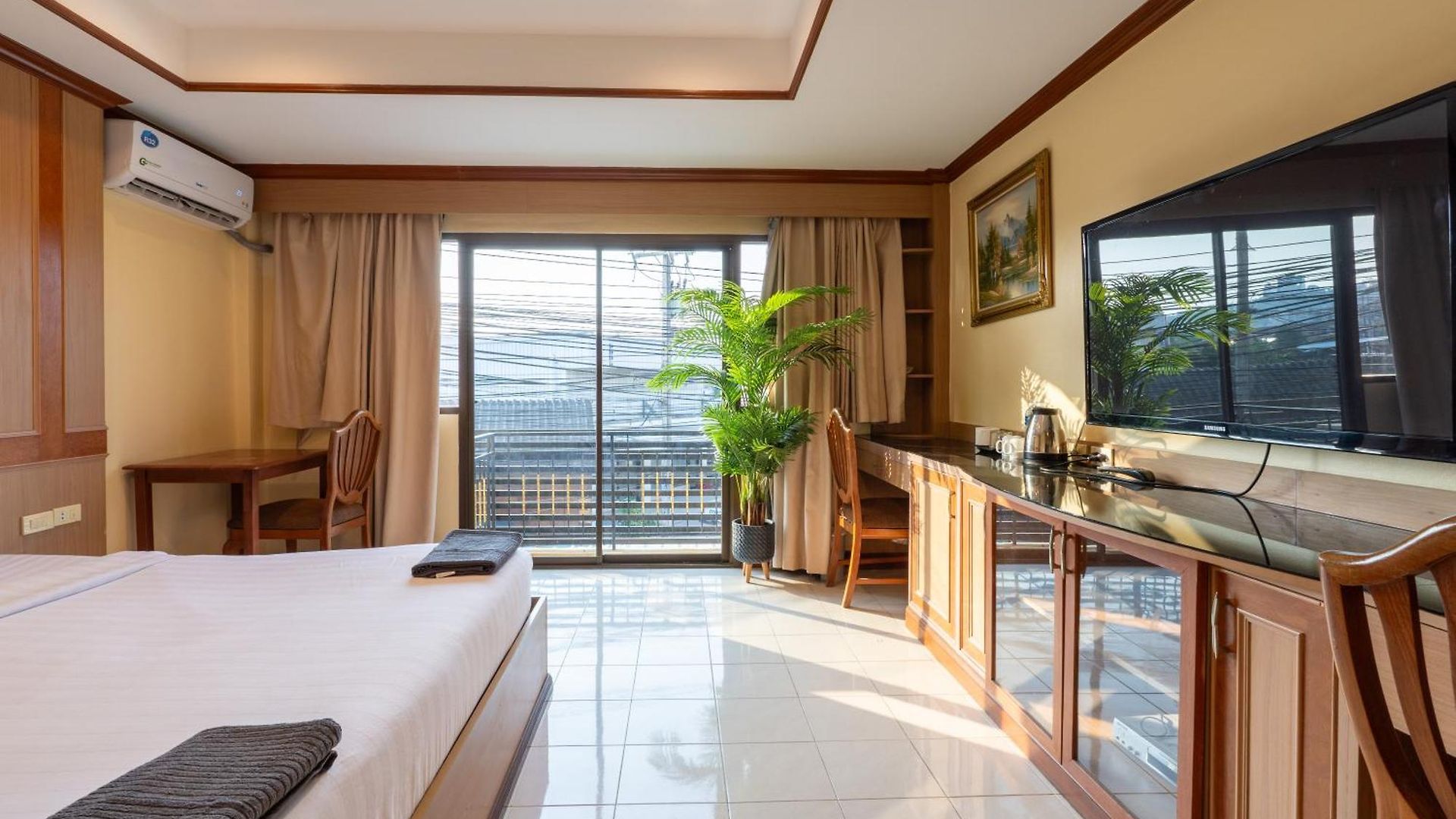 โรงแรม La Casa South