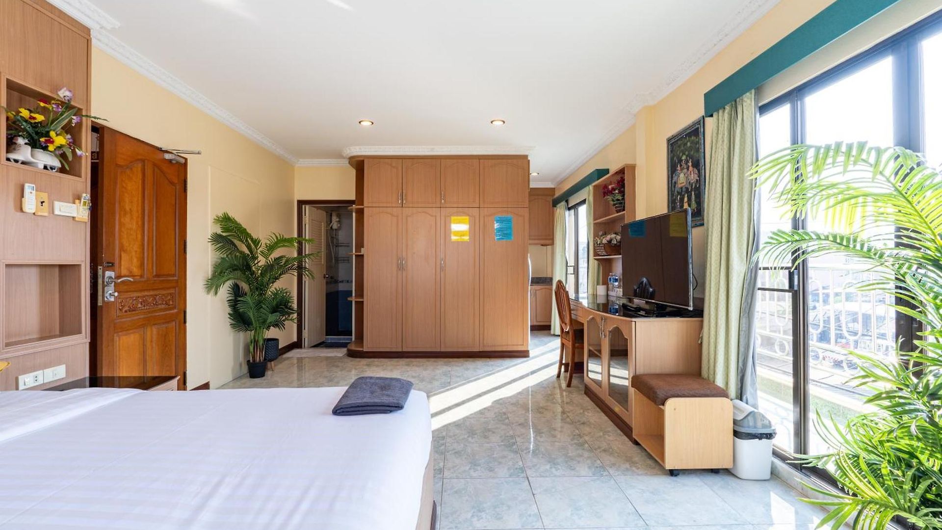 La Casa South โรงแรม Pattaya