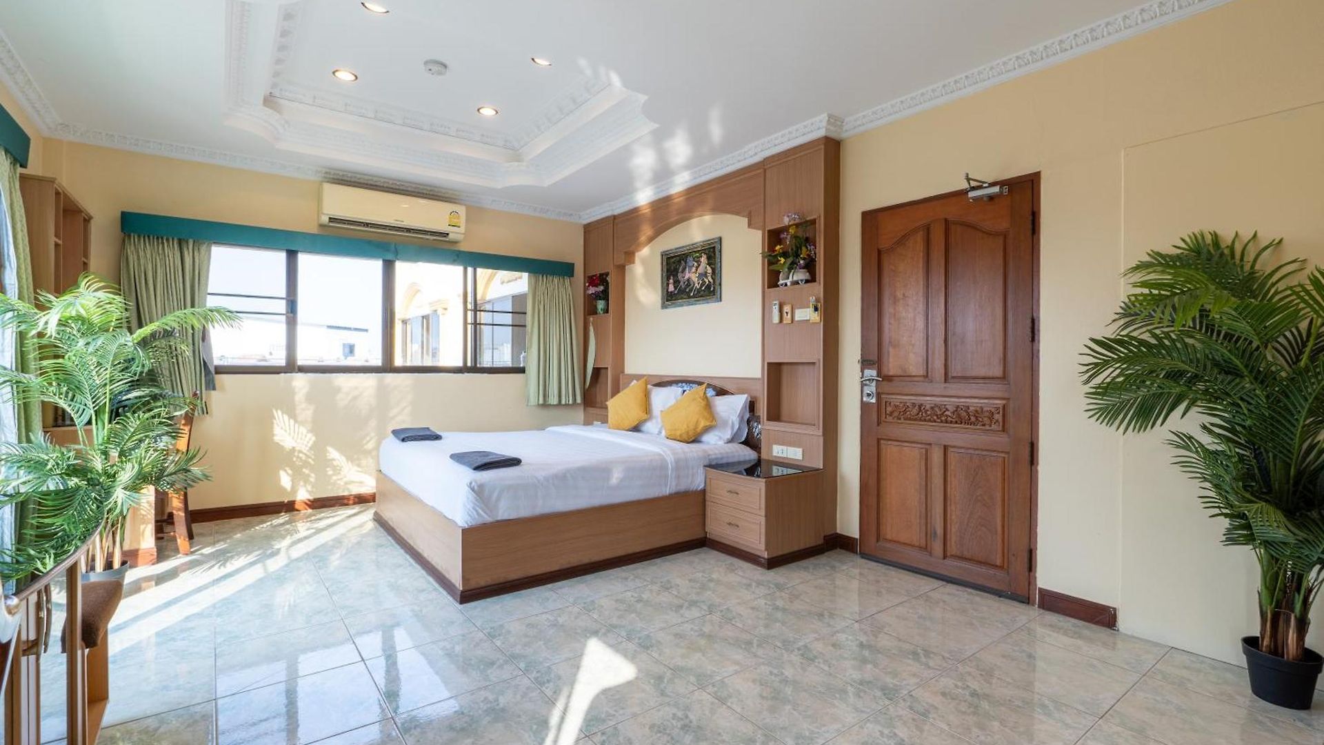 โรงแรม La Casa South 3*