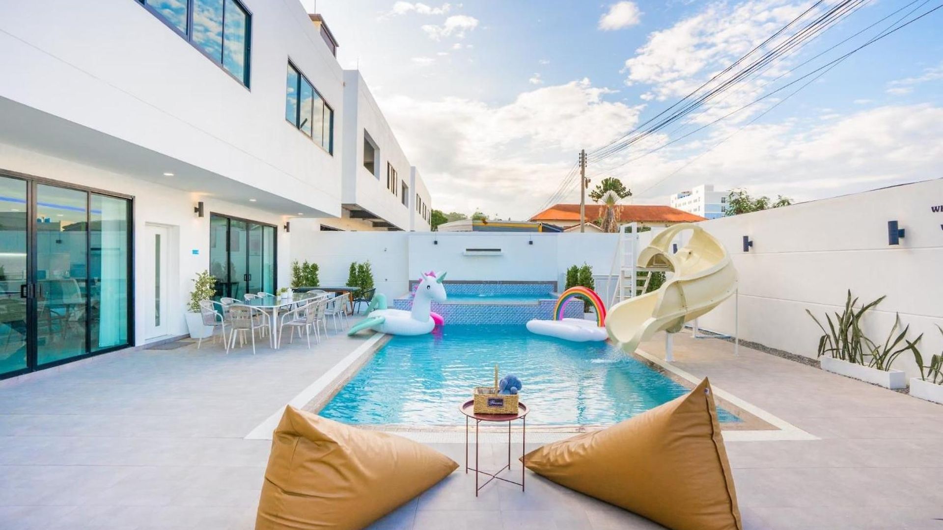 Villa Nine9 Luxury Poolvilla Walking Street 3 Bedrooms Pattaya