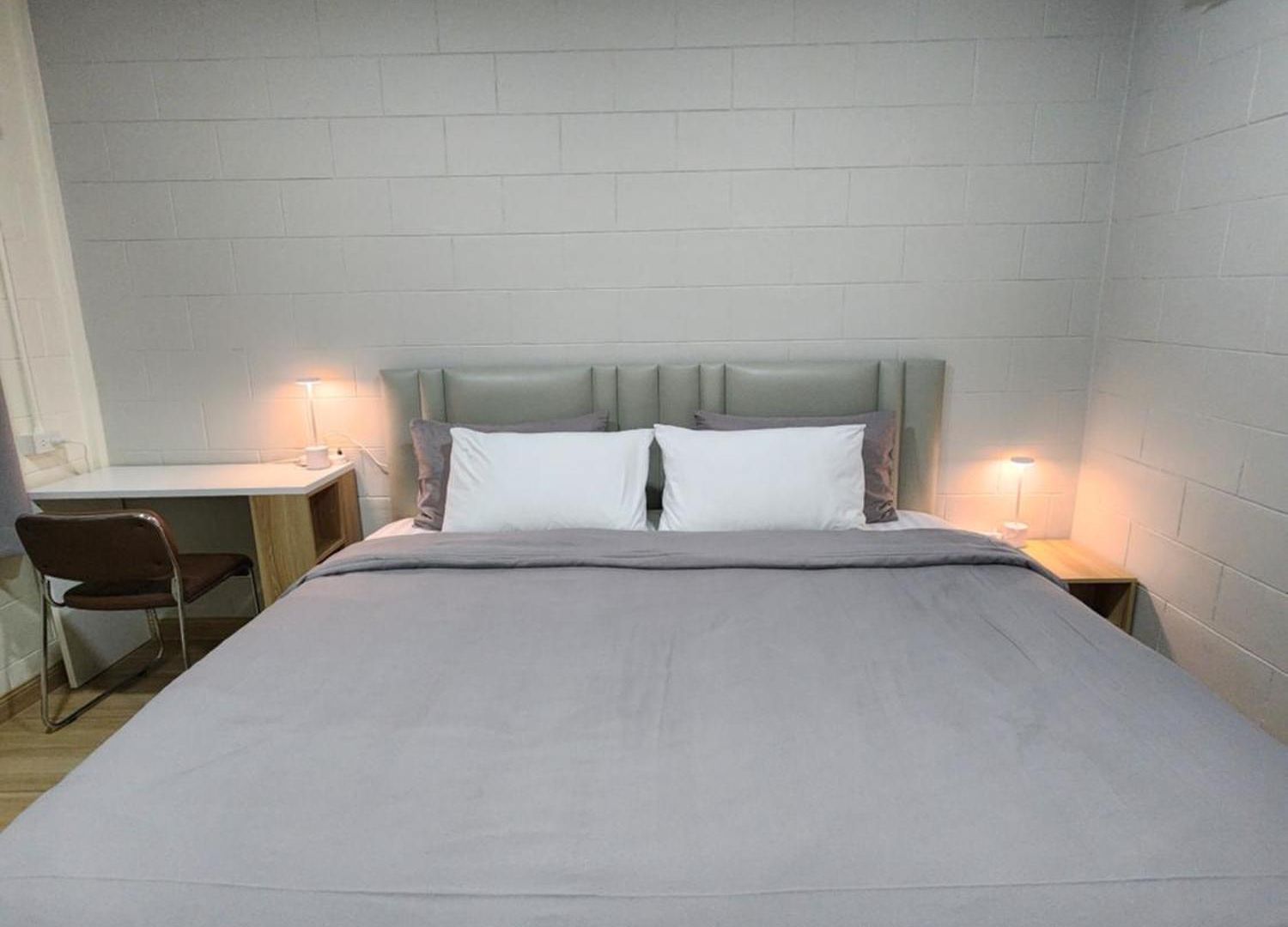โฮมสเตย์ 78'shometel 102 Superking Size Bed