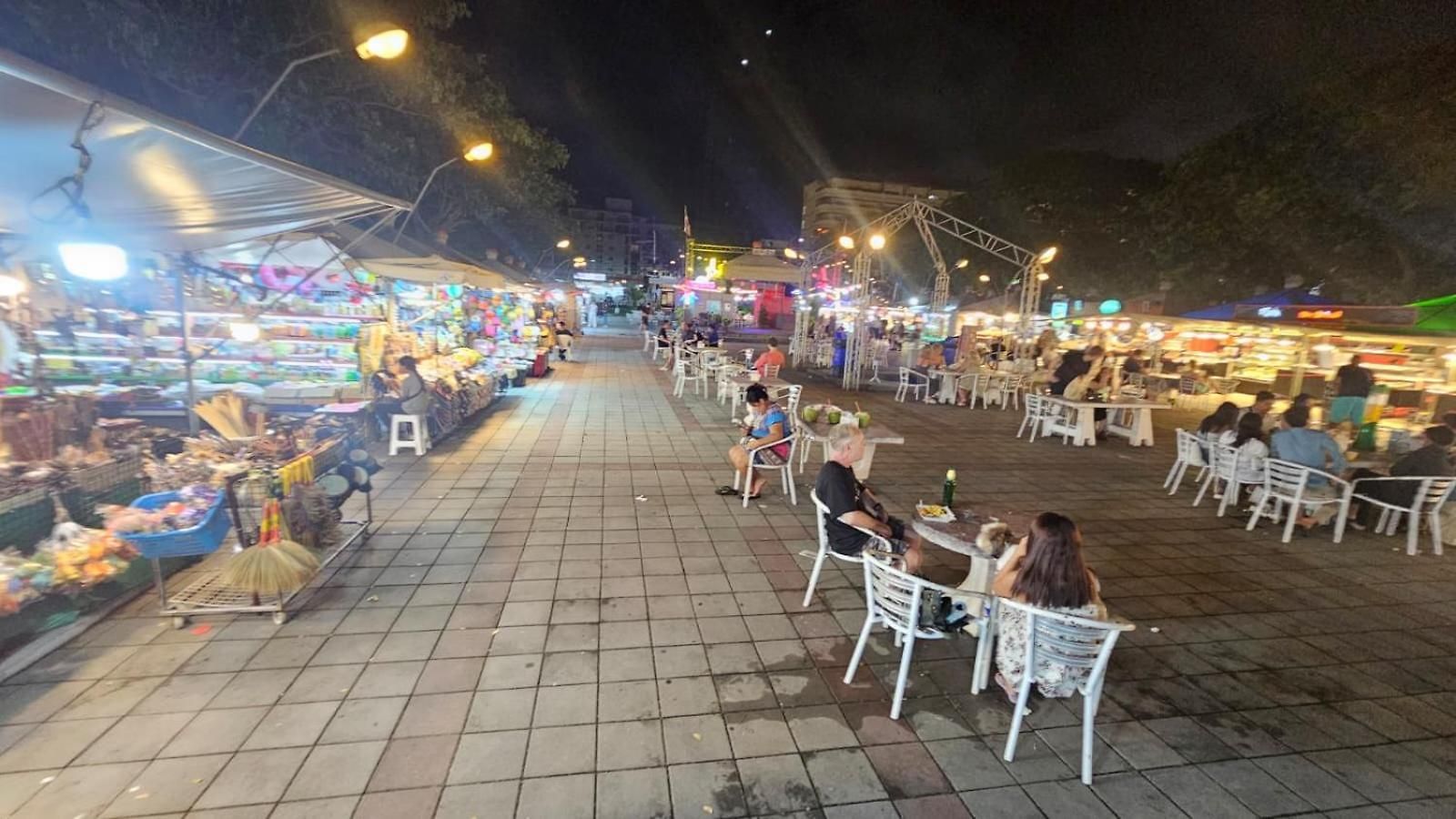 โรงแรม Somta Pattaya