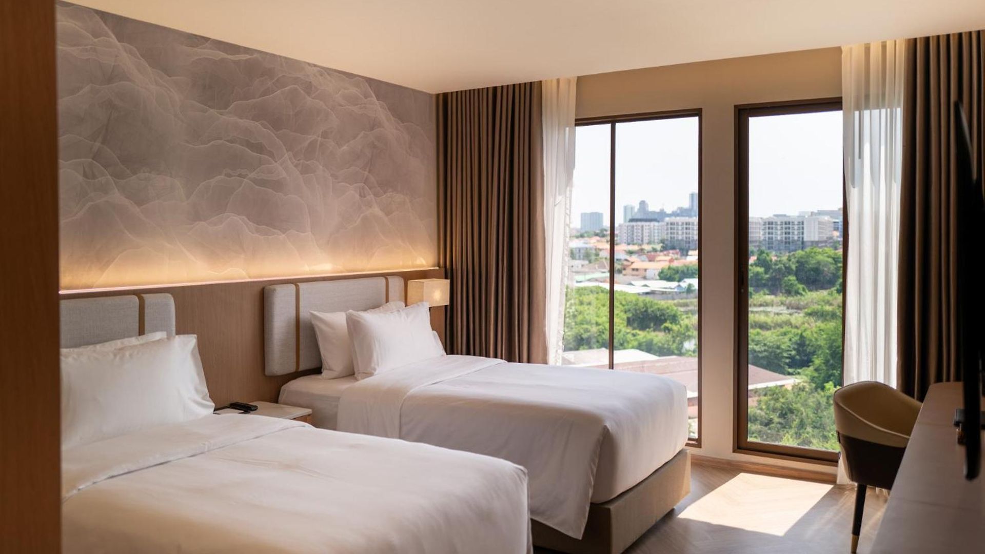 โรงแรม Samsara 5*