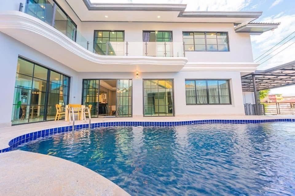 Boomvilla 2 วิลล่า Pattaya