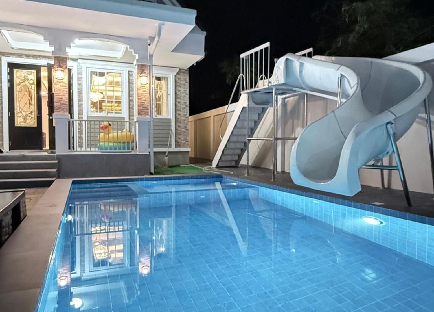 วิลล่า Pool 3br Slide Karaoke *