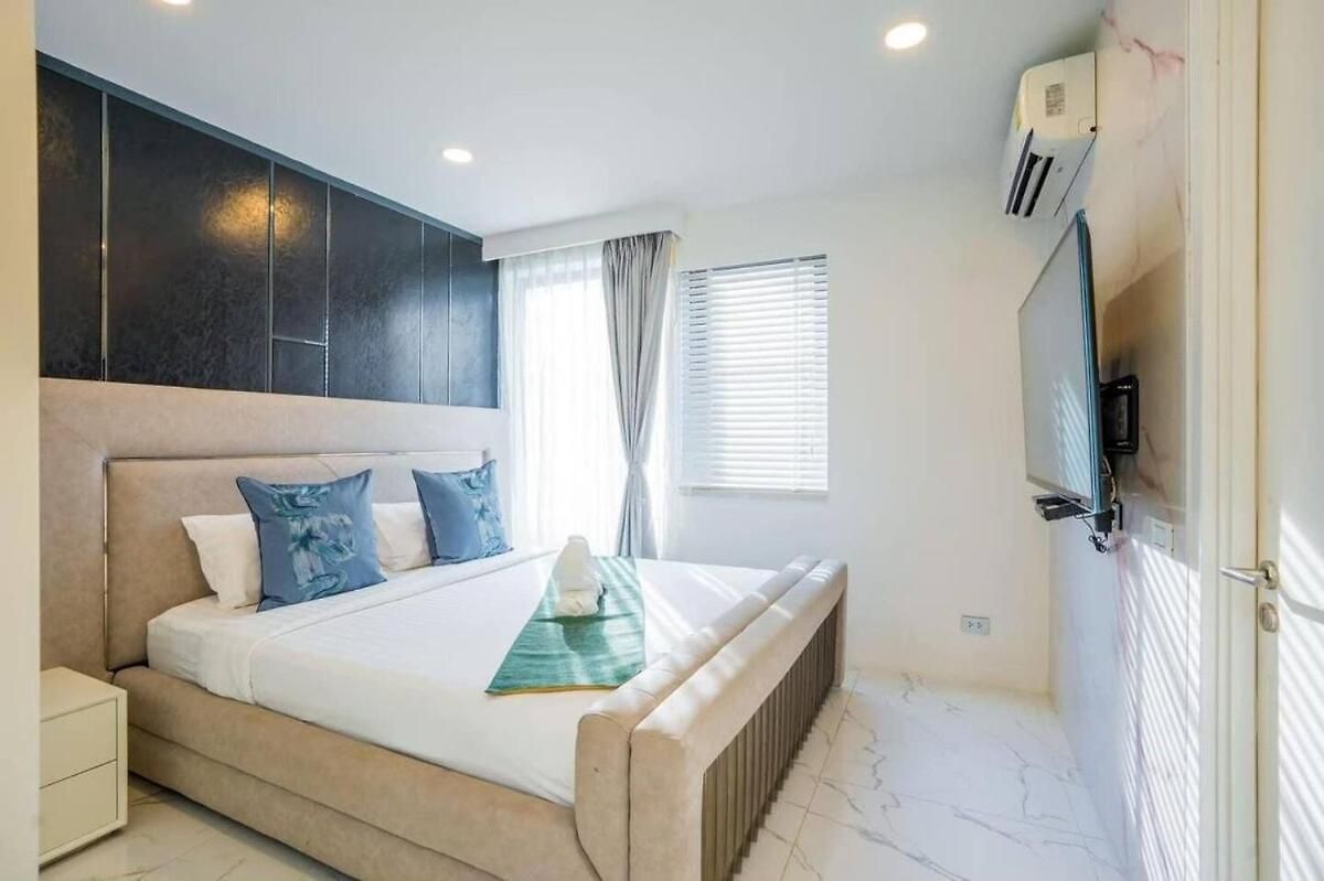 Sol, Luxe 5 Beds * Pattaya