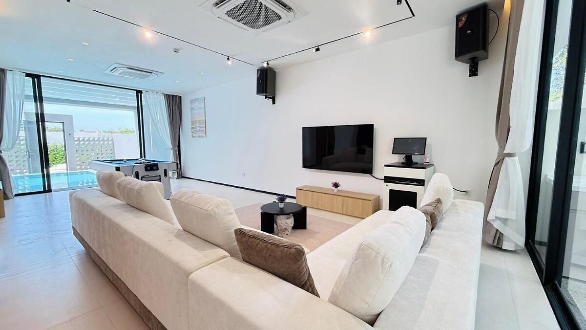 วิลล่า The White Heaven 4br Ktv Bbq Rooftop Swimming Pool *