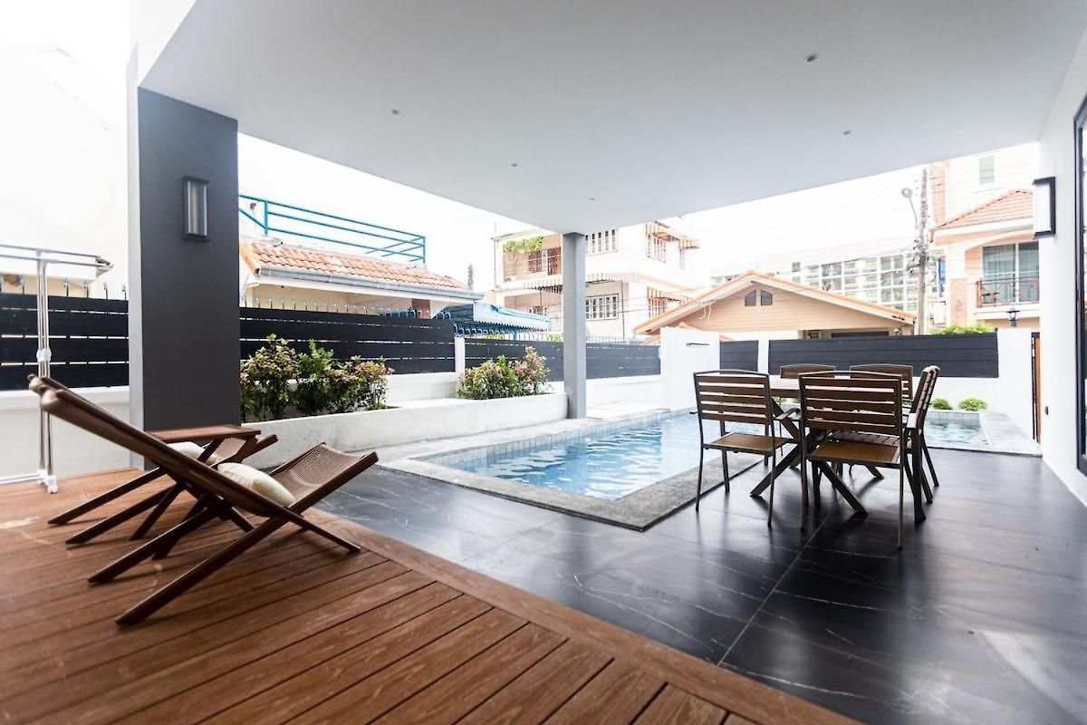 Newly Dec Pool Table Ktv Bbq Terrace Outdoor 5br Swimming Pool วิลล่า