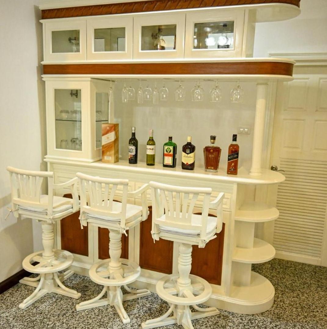 4 Bhk วิลล่า Pattaya