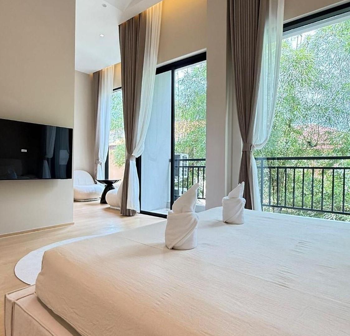 The White Heaven 4br Ktv Bbq Rooftop Swimming Pool วิลล่า