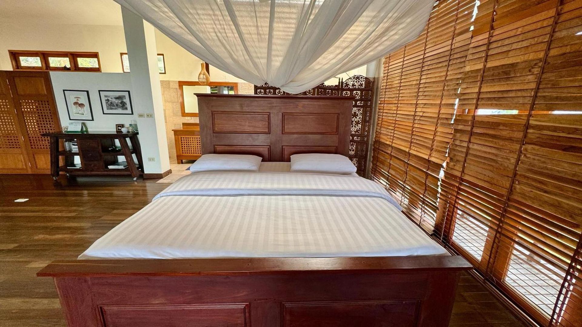 Tiki House วันหยุดที่บ้าน Pattaya