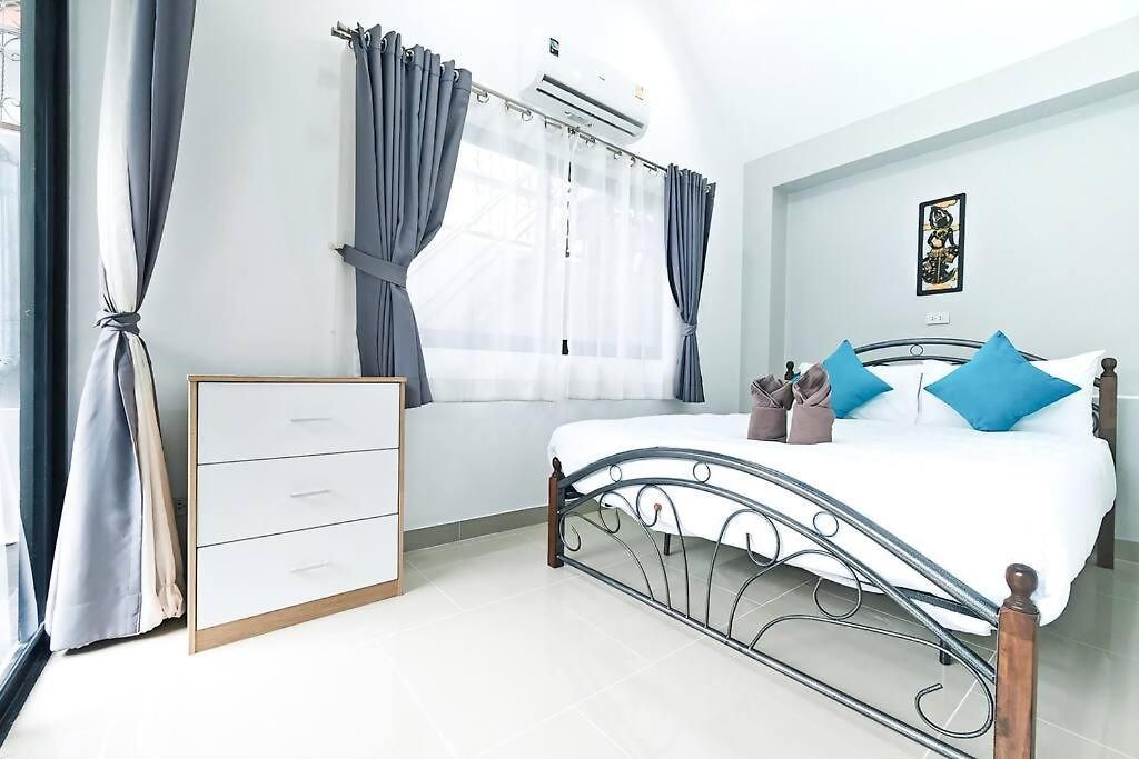 วิลล่า Luxury Pool Center C8 - 4 Bedroom Pattaya