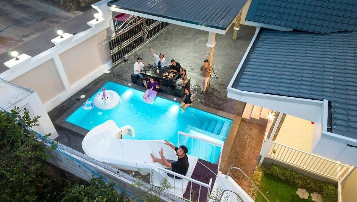 วิลล่า Pool 3br Slide Karaoke *