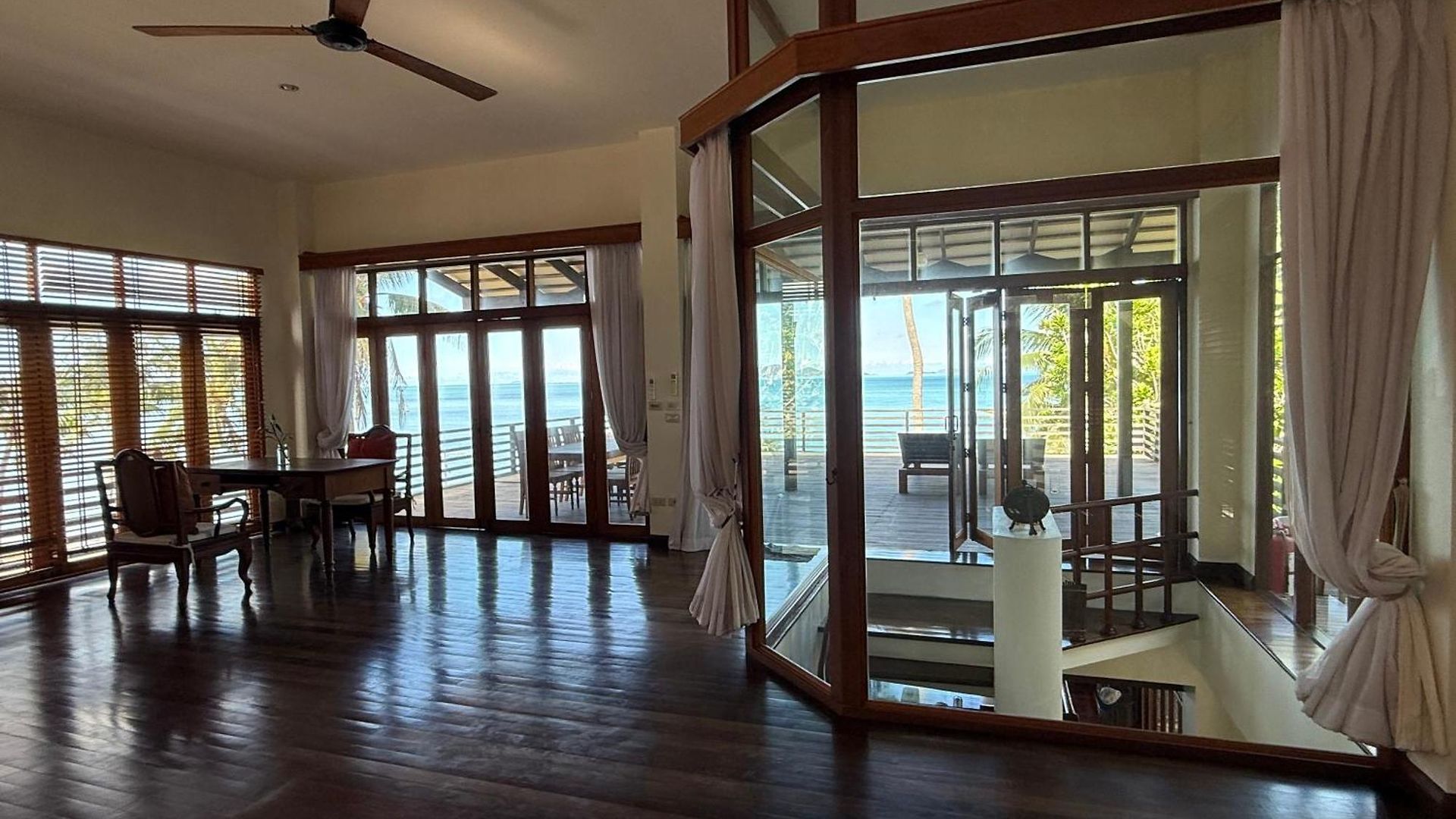วันหยุดที่บ้าน Tiki House