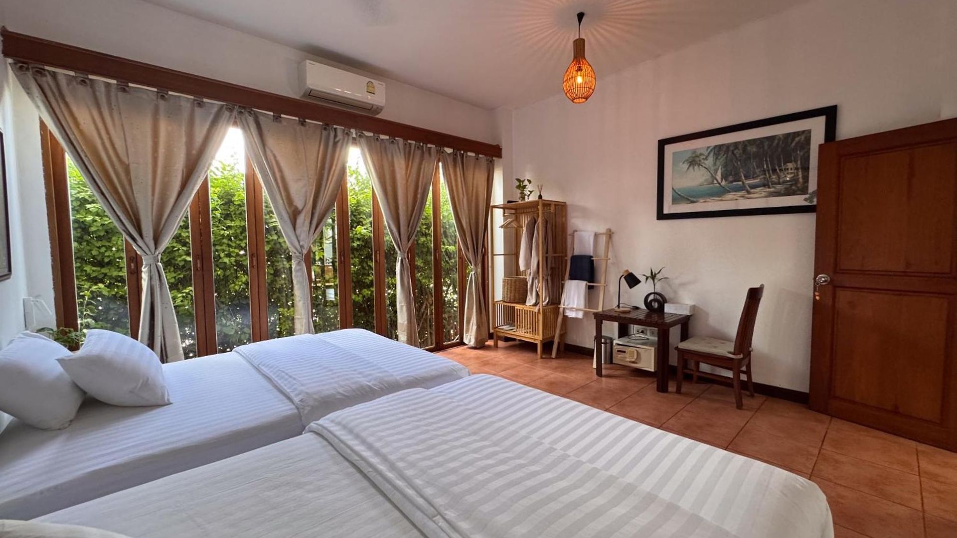 Tiki House วันหยุดที่บ้าน *