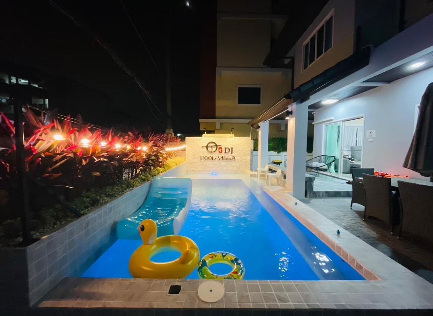Dg Pool *