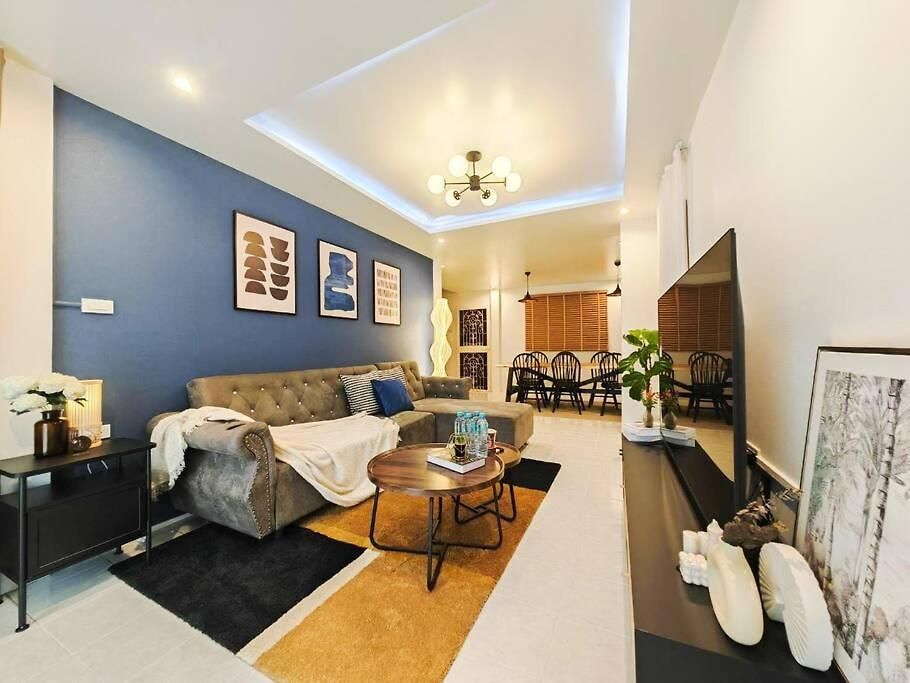 ## Friendly Space Townhouse Walking Street And 2km ## Holiday home