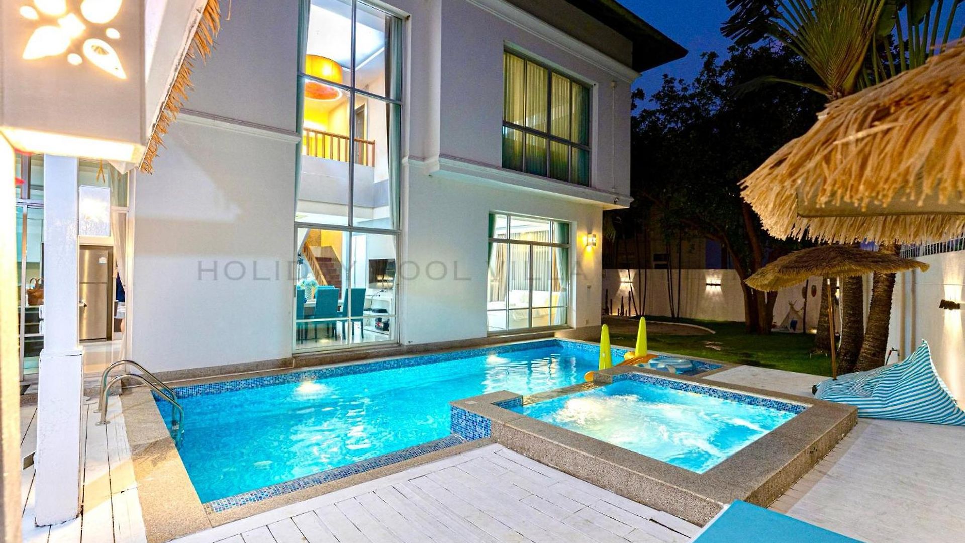 Pool Pattaya