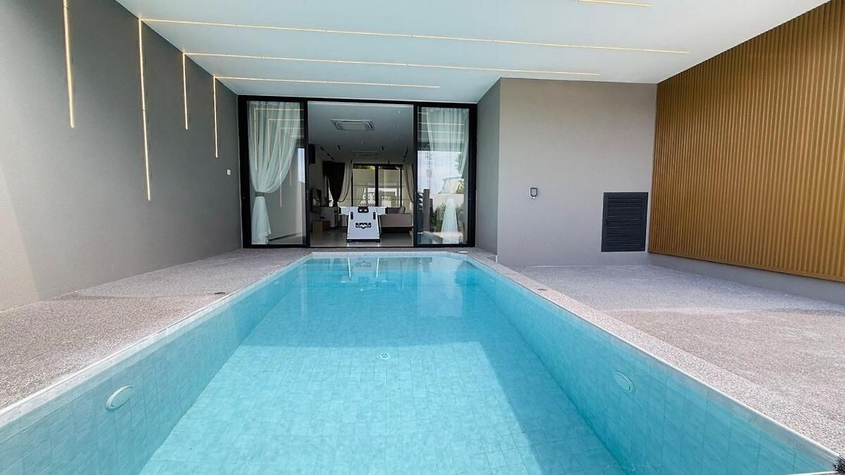 The White Heaven 4br Ktv Bbq Rooftop Swimming Pool วิลล่า *