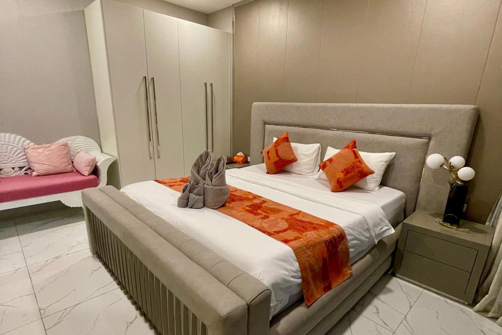 วิลล่า Youth Journey Six-bedroom Pool Pattaya