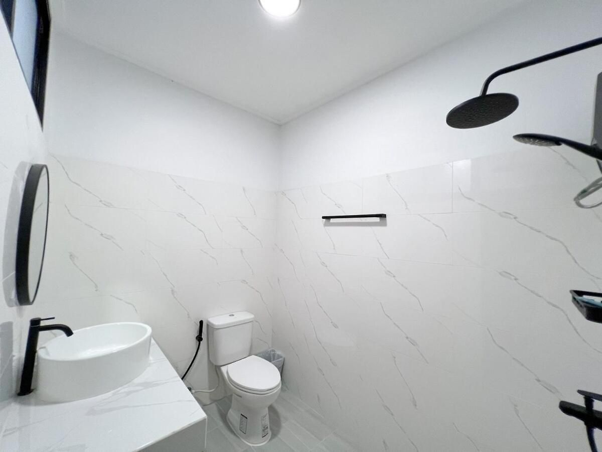 Saga Pool House 5br, 200m From