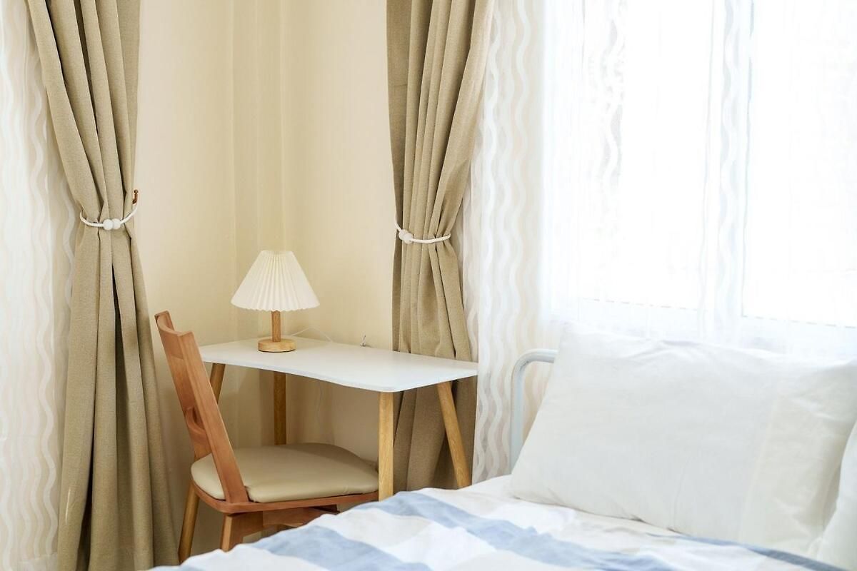 วันหยุดที่บ้าน Full House 2br Near Bus Station North *