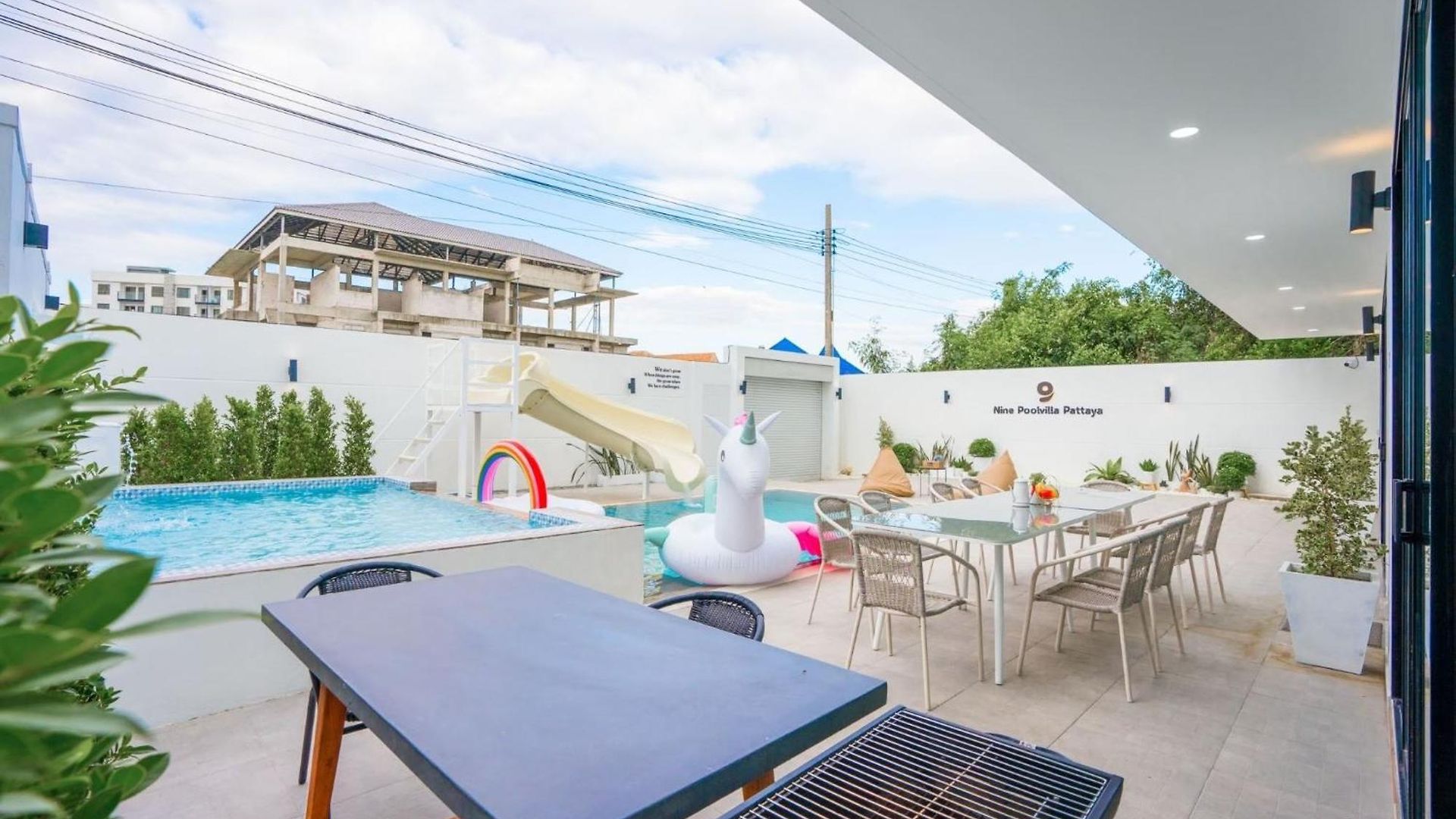 Nine9 Luxury Poolvilla Walking Street 3 Bedrooms *