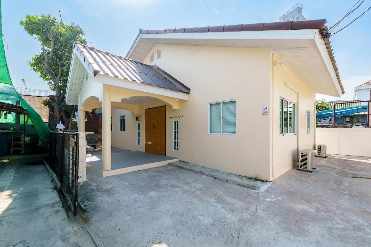 Full House 2br Near Bus Station North วันหยุดที่บ้าน *